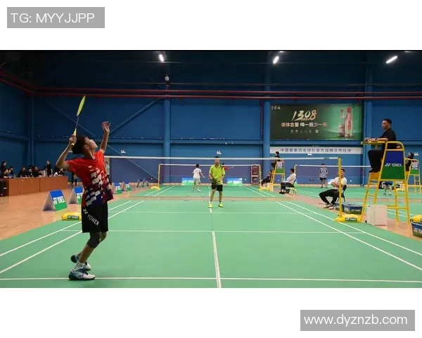 成都羽毛球队与上海羽毛球队赛后复盘分析灵活性对比及战术启示